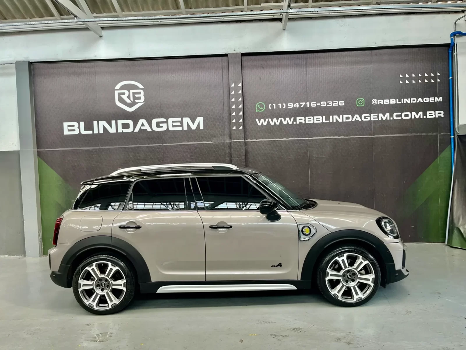 mini-countryman-1-5-12v-twinpower-turbo-hybrid-cooper-s-e-sport-all4-steptronic-04