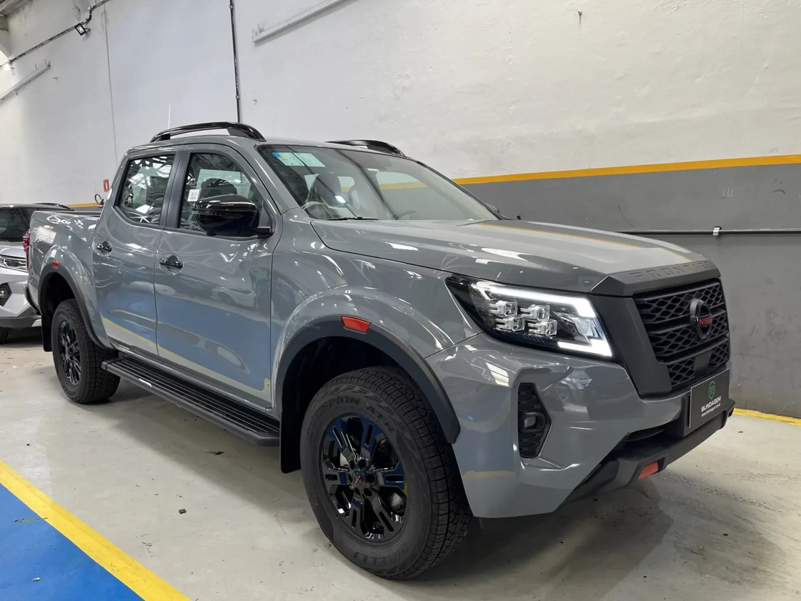 nissan-frontier-2-3-16v-turbo-diesel-pro4x-cd-4x4-automatico-wmimagem14301848424