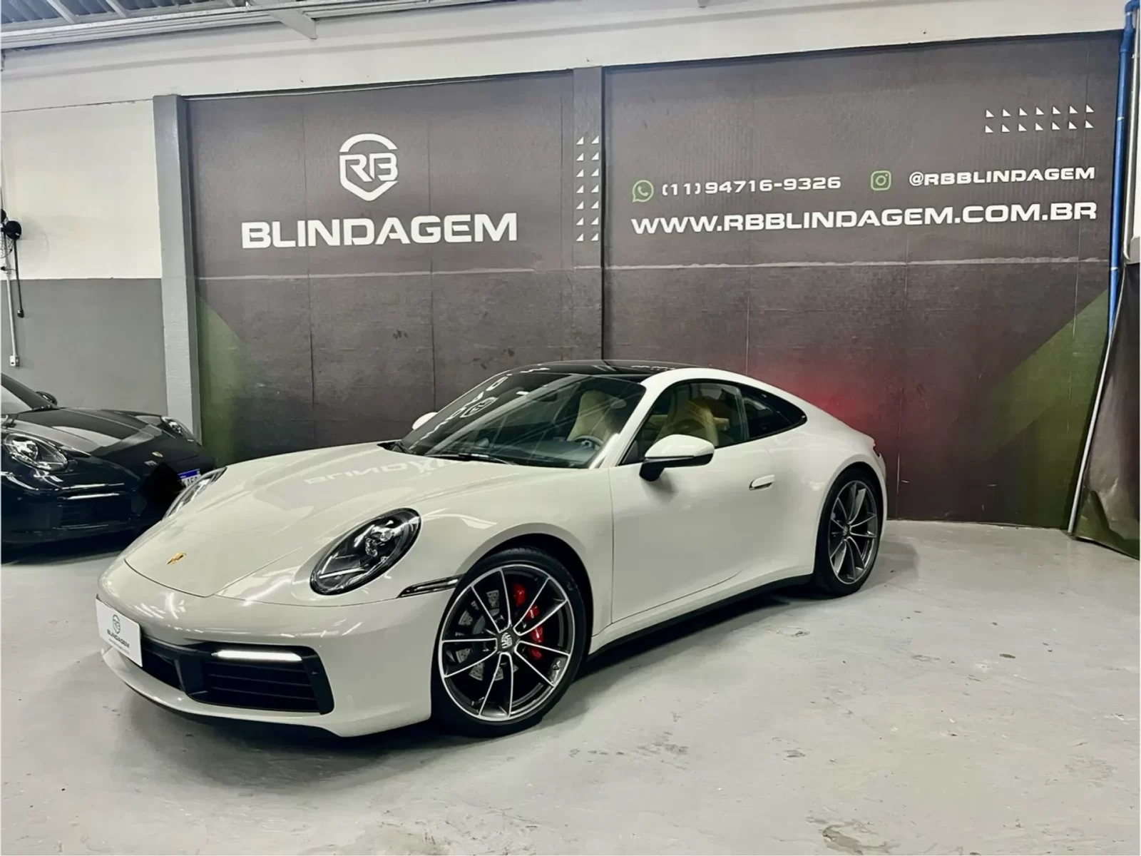 porsche-911-30-24v-h6-gasolina-carrera-pdk-2-portas-2022-01