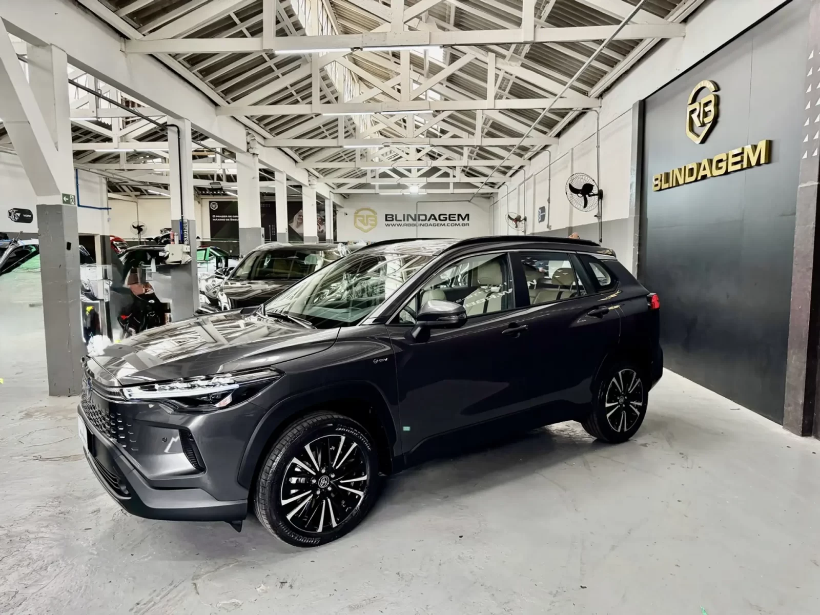 toyota-corolla-cross-1-8-vvti-hybrid-flex-xrx-cvt-05