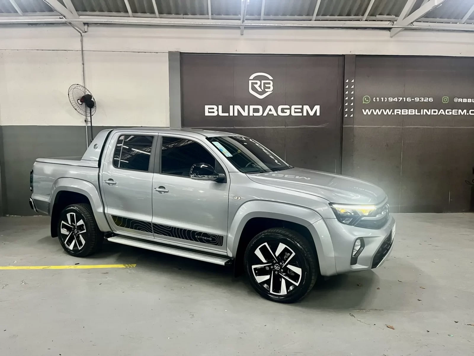 volkswagen-amarok-3-0-v6-tdi-diesel-extreme-cd-4motion-automatico-01