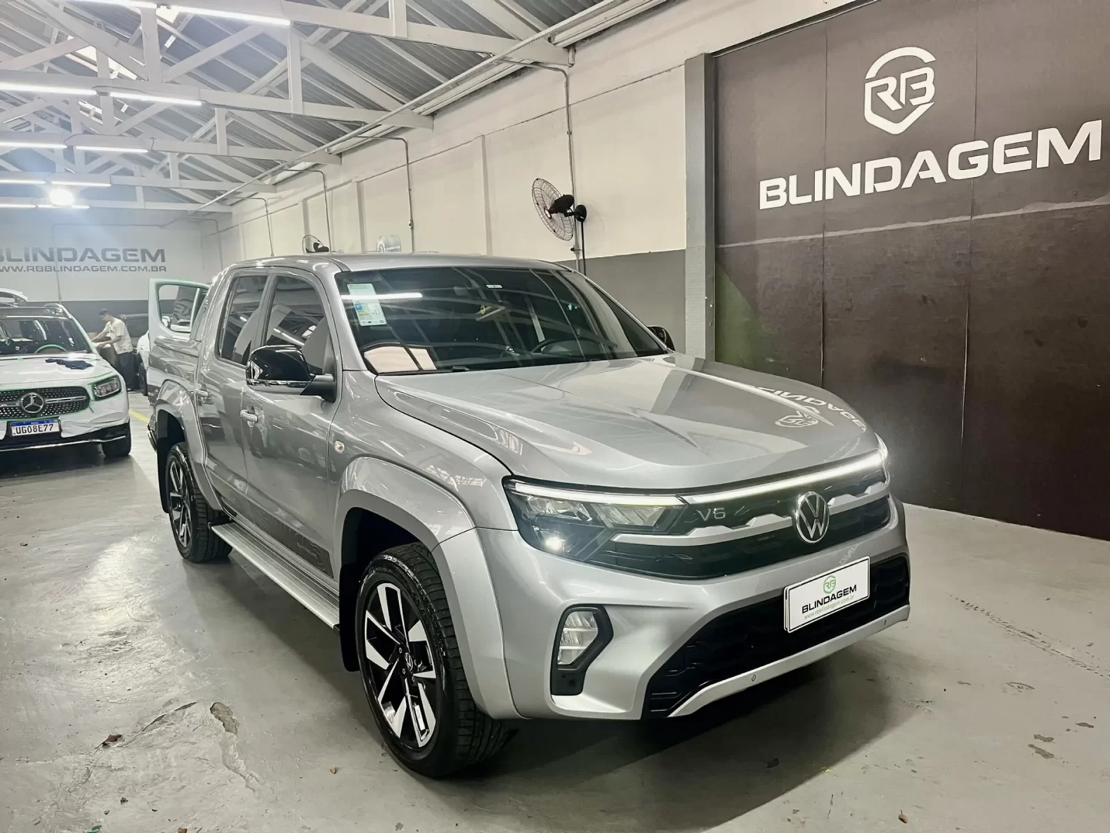 volkswagen-amarok-3-0-v6-tdi-diesel-extreme-cd-4motion-automatico-02