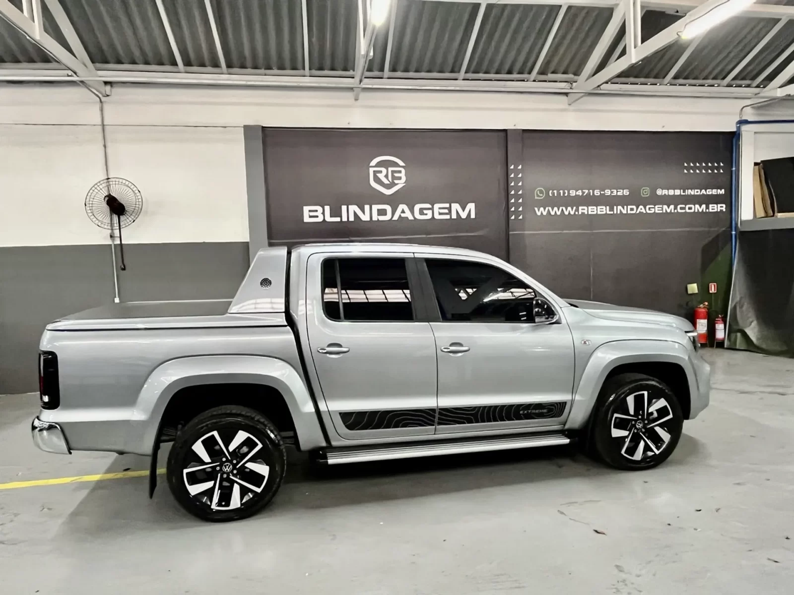 volkswagen-amarok-3-0-v6-tdi-diesel-extreme-cd-4motion-automatico-05