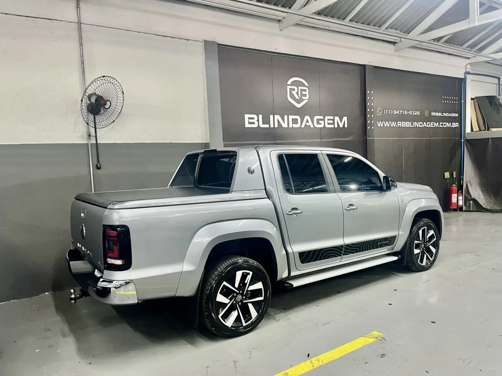 volkswagen-amarok-3-0-v6-tdi-diesel-extreme-cd-4motion-automatico-08