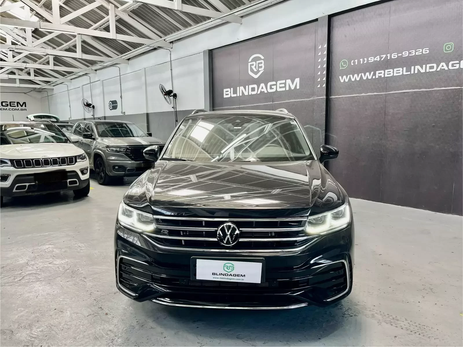 volkswagen-tiguan-20-300-tsi-gasolina-allspace-r-line-automatico-4-portas-2024-04