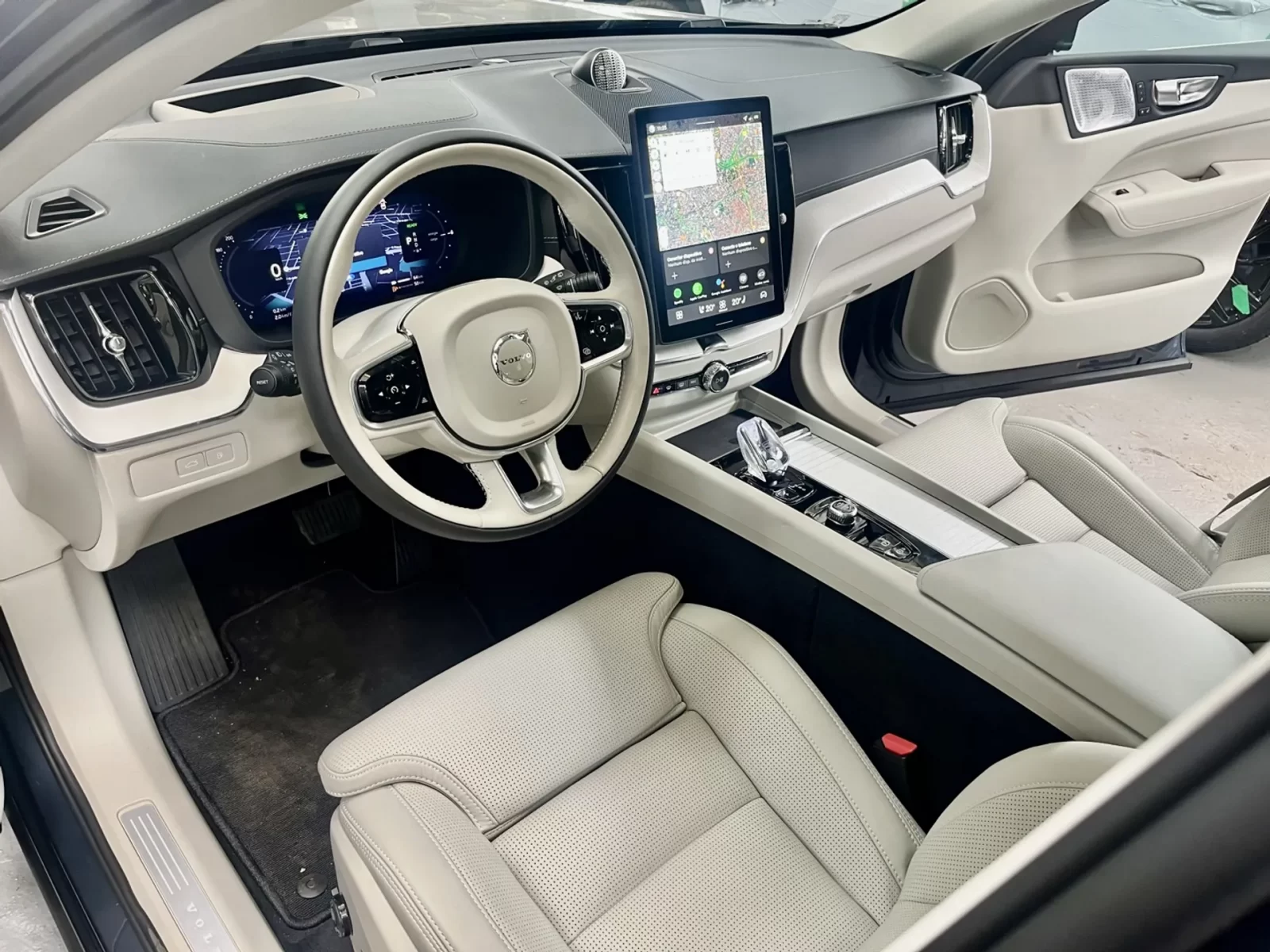 volvo-xc60-2-0-t8-phev-ultra-awd-geartronic-09